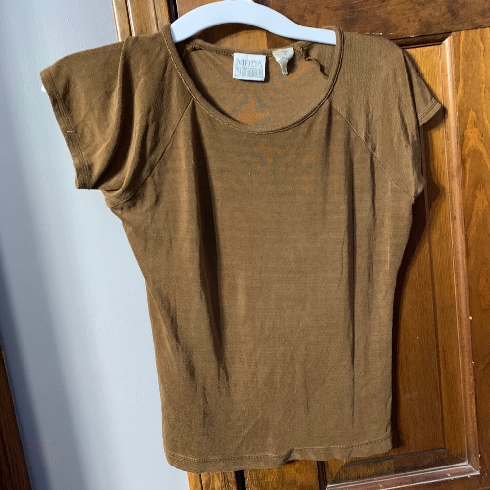 Brown shirt